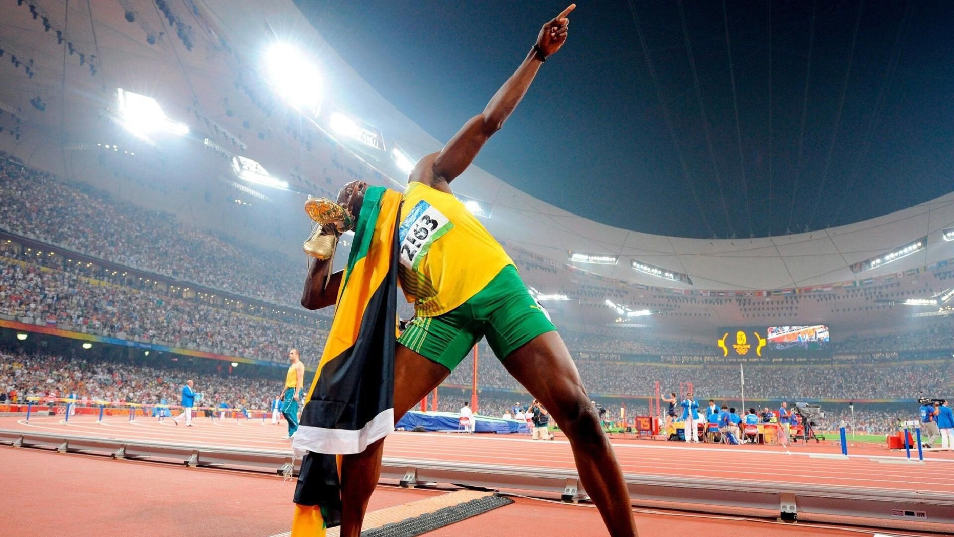 里根·史密斯刷新个人最佳成绩，梅根史密斯